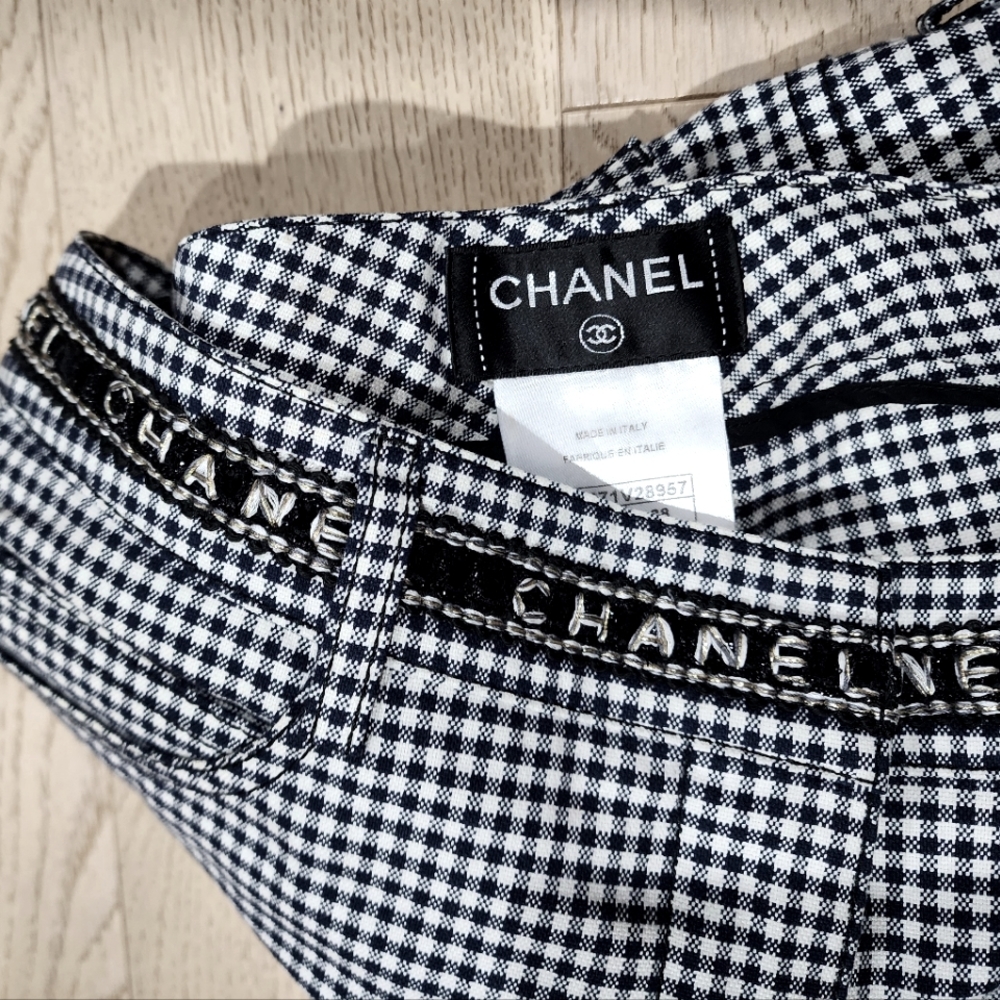Authentic Chanel boutique logo waistband skinny gingham trousers - Picture 3 of 8